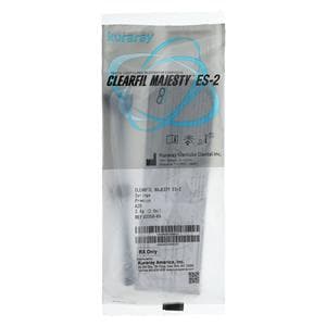 Clearfil Majesty ES-2 Premium Universal Composite A2D Dentin Syringe Refill